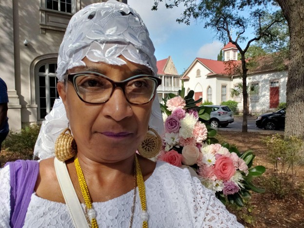 Dr. Ramona La Roche